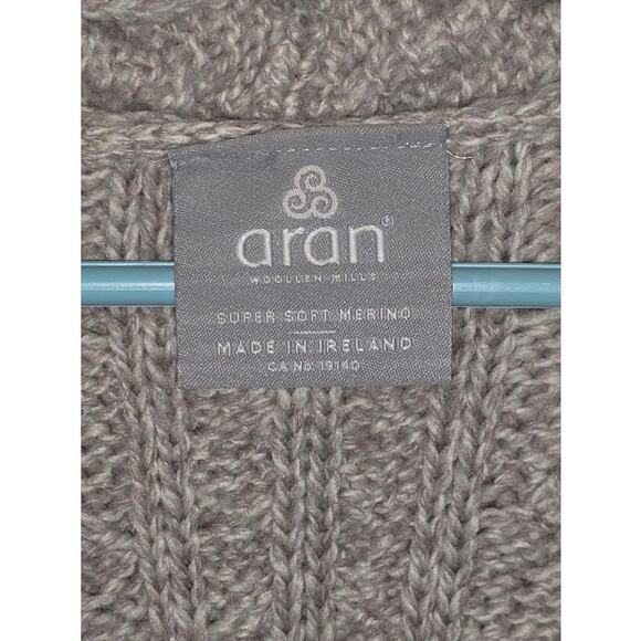 Aran Woollen Mills Super Soft Merino Irish Wool Cream Sleeveless Cardigan XL - Picture 4 of 6